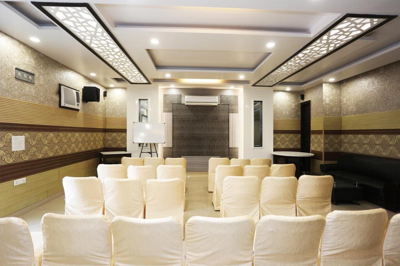 Capital O 1391 Hotel Pushpa Vilas Ghaziabad Esterno foto