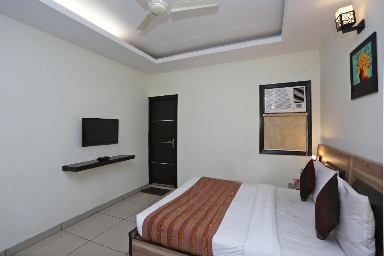 Capital O 1391 Hotel Pushpa Vilas Ghaziabad Esterno foto