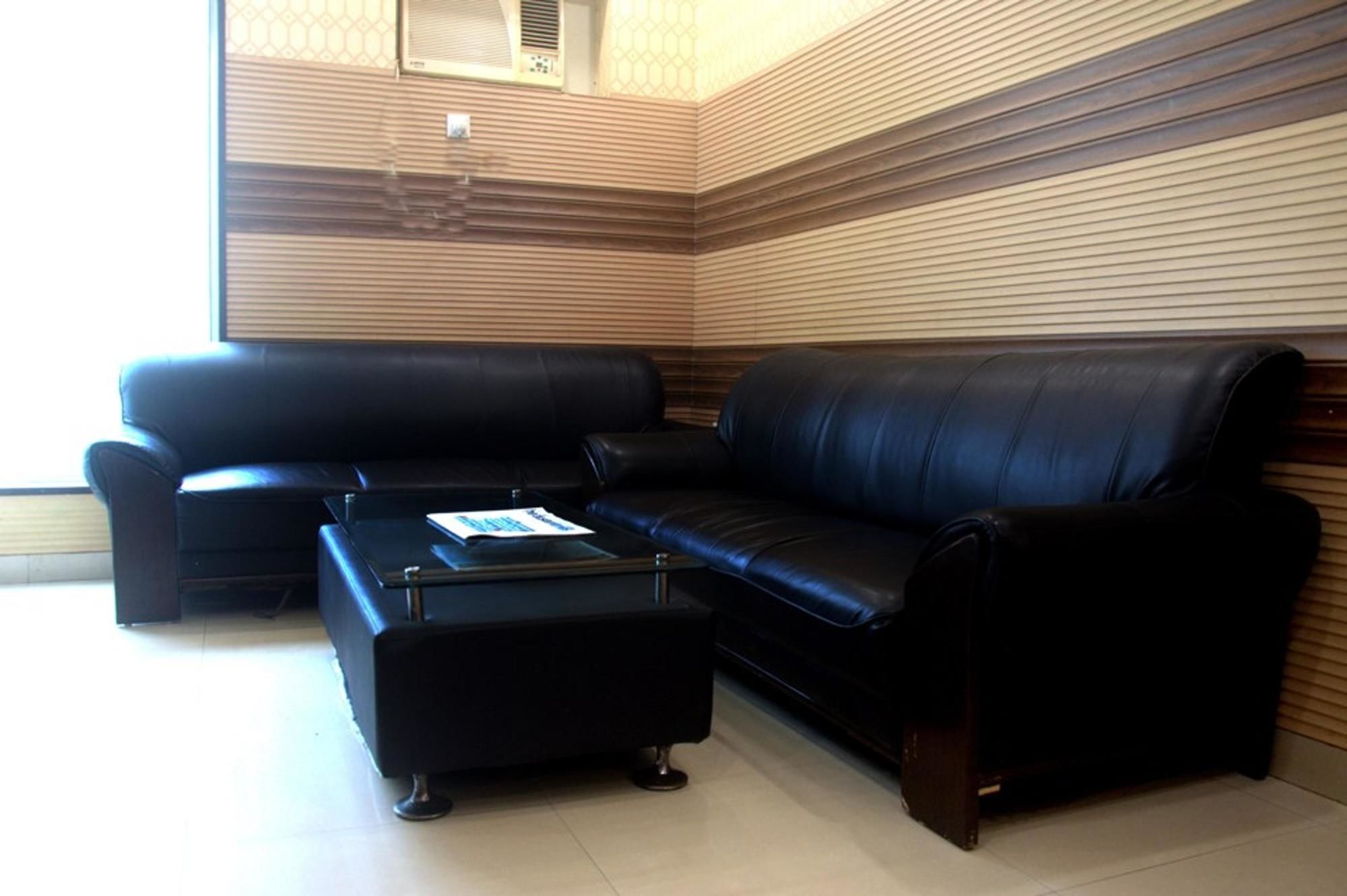 Capital O 1391 Hotel Pushpa Vilas Ghaziabad Esterno foto